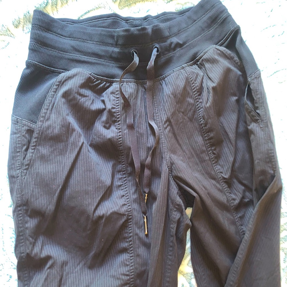 Lululemon Dance Studio Mid-Rise Jogger Full length